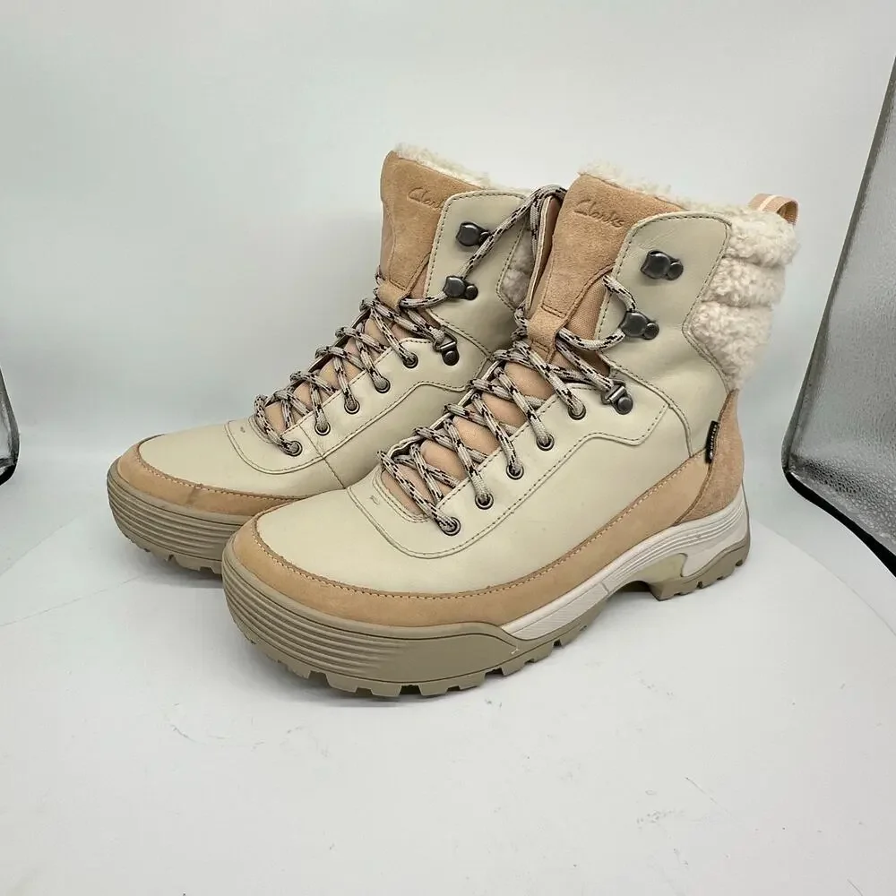 Clarks ATL Hike Top Gore-Tex Cream Leather Boots Fur Trim Collar Size 9.5